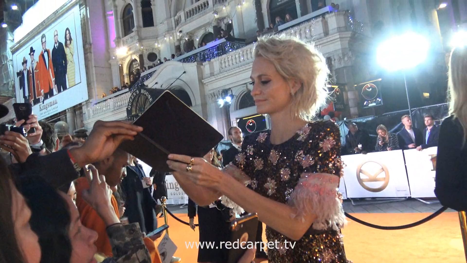 Kingsman The Golden Circle World Premiere Poppy Delevingne Signing Fans