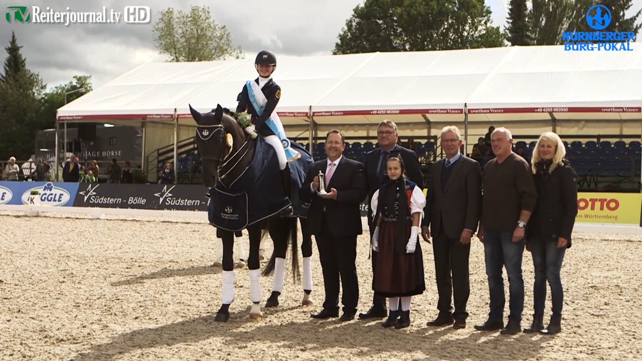 Finale Nürnberger Burgpokal der Dressur Junioren in Donaueschingen, www.nuernberger.de