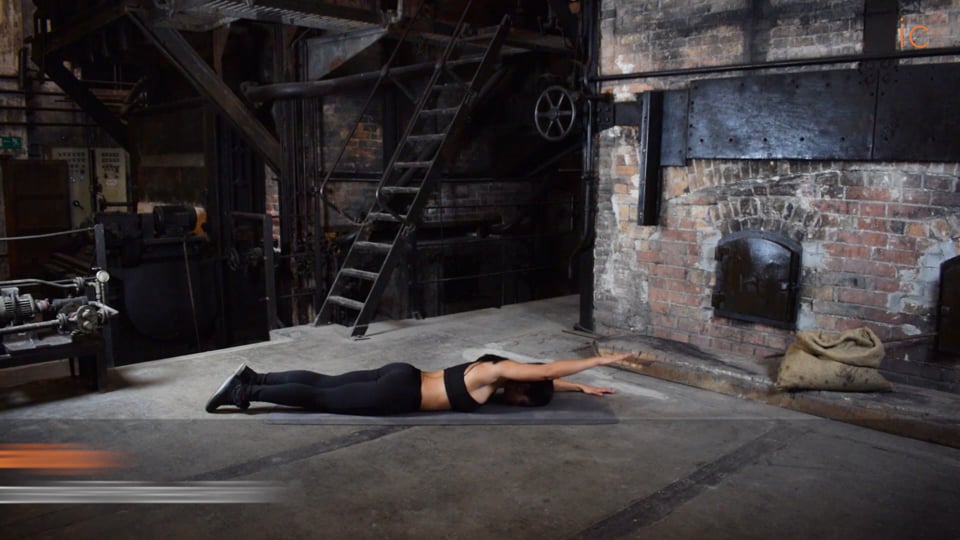 ELEVACIONES ALTERNAS DE AMBOS BRAZOS