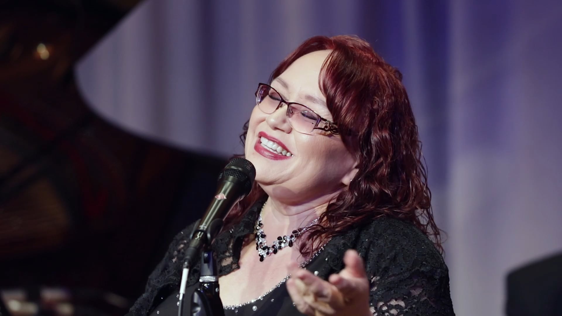 Promotional video thumbnail 1 for Carolena Matus - JaZz Group