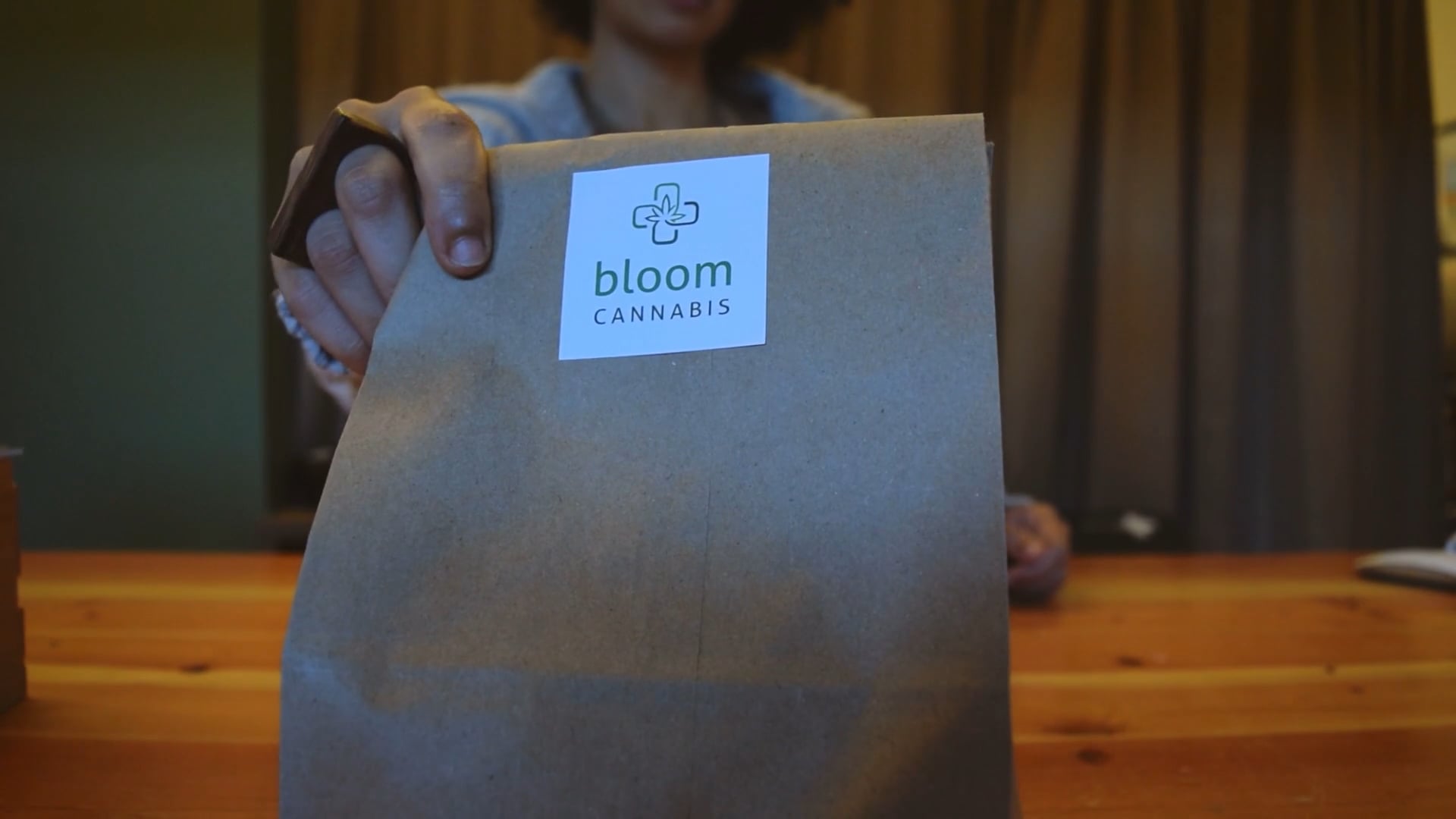 Bloom - Delivery Commercial