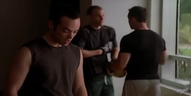  Nip Tuck - Saison 4 épisode 2 - Voix de Kelly Carlson 
