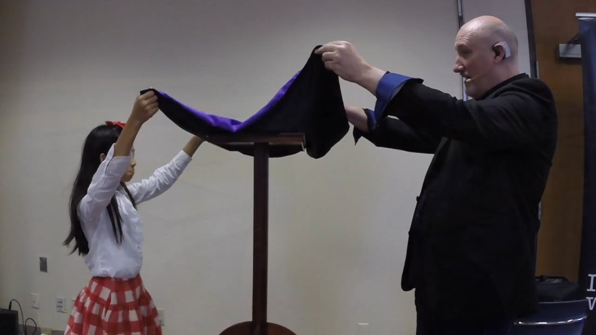 Promotional video thumbnail 2 for Brent Gregory Mentalist & Magician