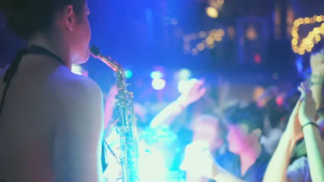 Sam Sax, Ibiza Saxophonist