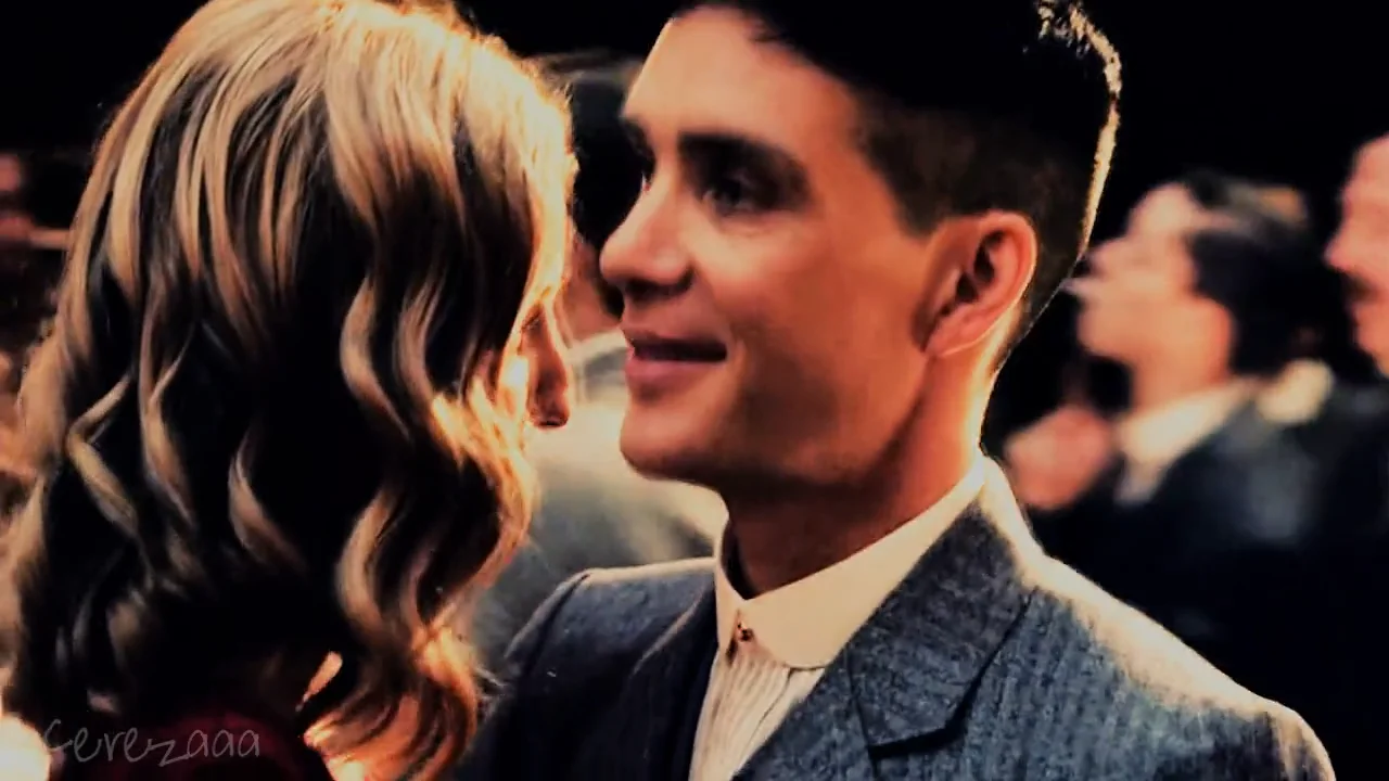 Острые козырьки томми и грейс. Грейс шелби. Острые козырьки том и грейс. Киллиан мерфи свадьба. Томми шелби и грейс.