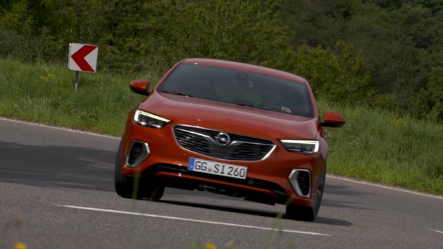 Insignia GSi 