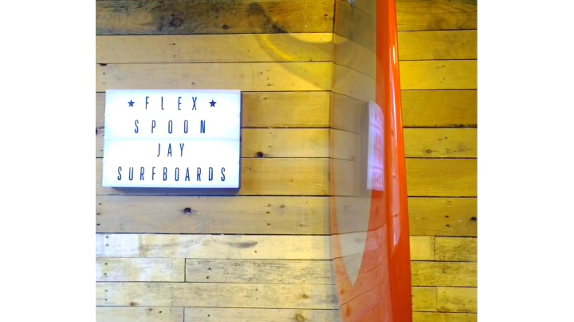 Jay surfboards version of a George Greenough flexspoon kneeboard.