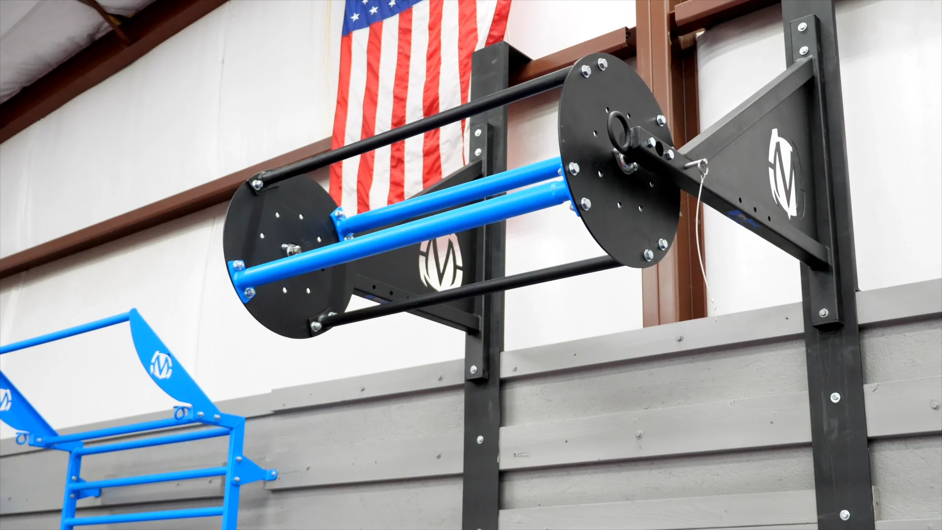 DTA MoveStrong Revolver Pull-Up Bar Sizzle on Vimeo