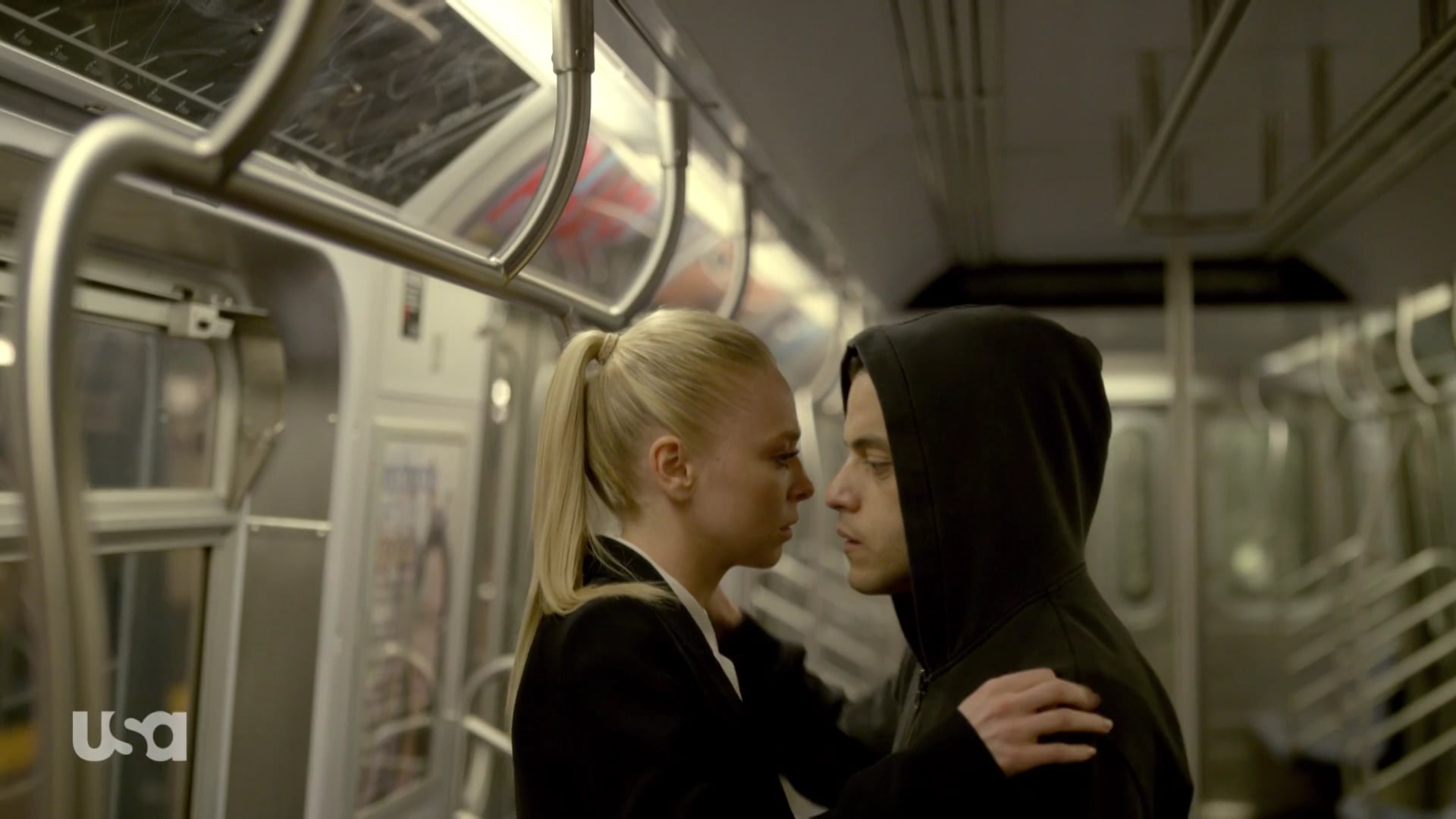 Mr. Robot 3.0 Rami Malek Intv :60