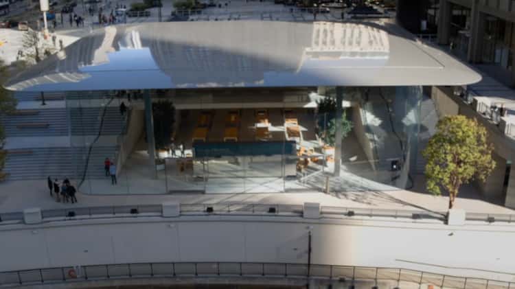 Apple store with macbook shaped roof opens in chicago