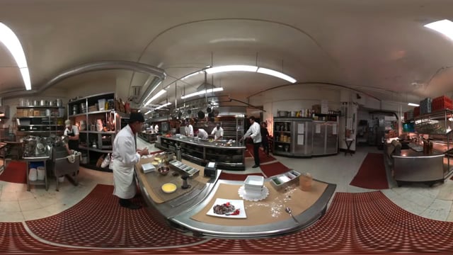 Chef Migraine in 360º - Excedrin® Works