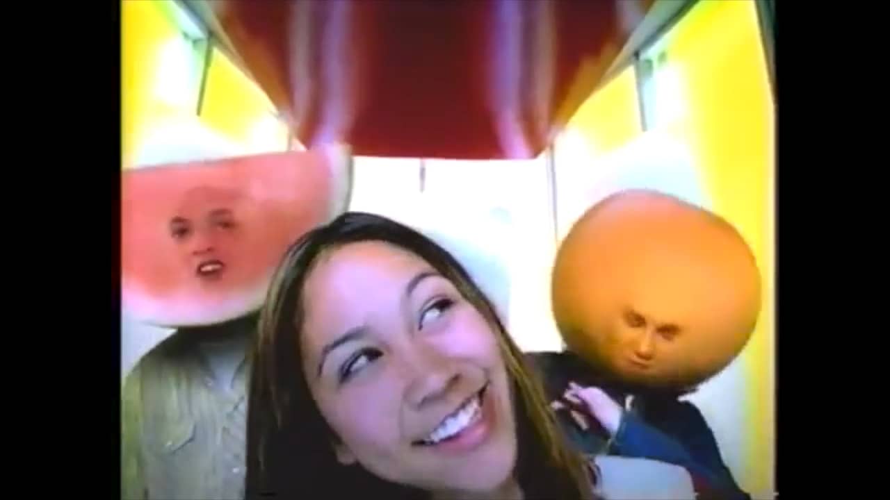 Fruit Gushers PHOTO BOOTH on Vimeo