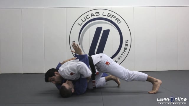 Knee Cut Pass Against an Opponent’s Underhook