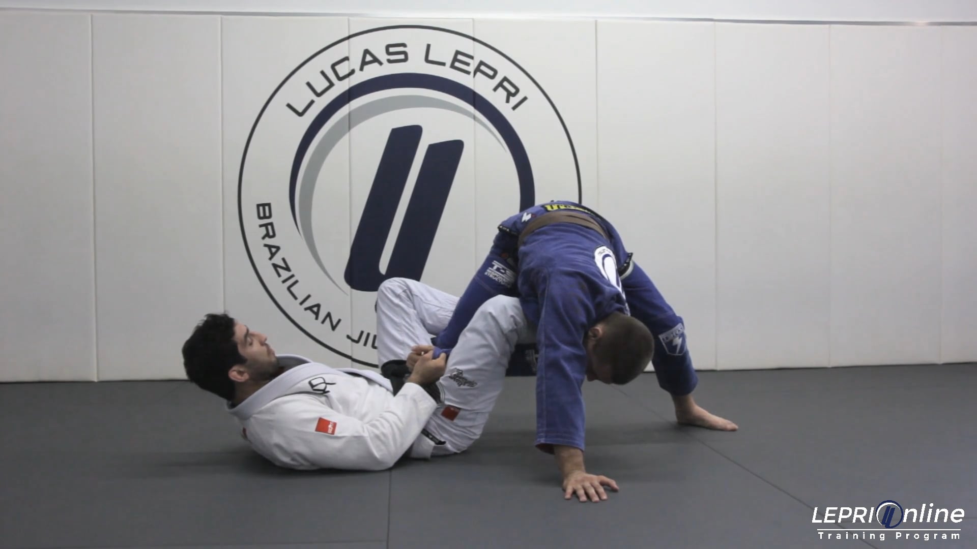 Lepri BJJ Online Training: De La Riva and Lasso Guard Sweep when an Opponen