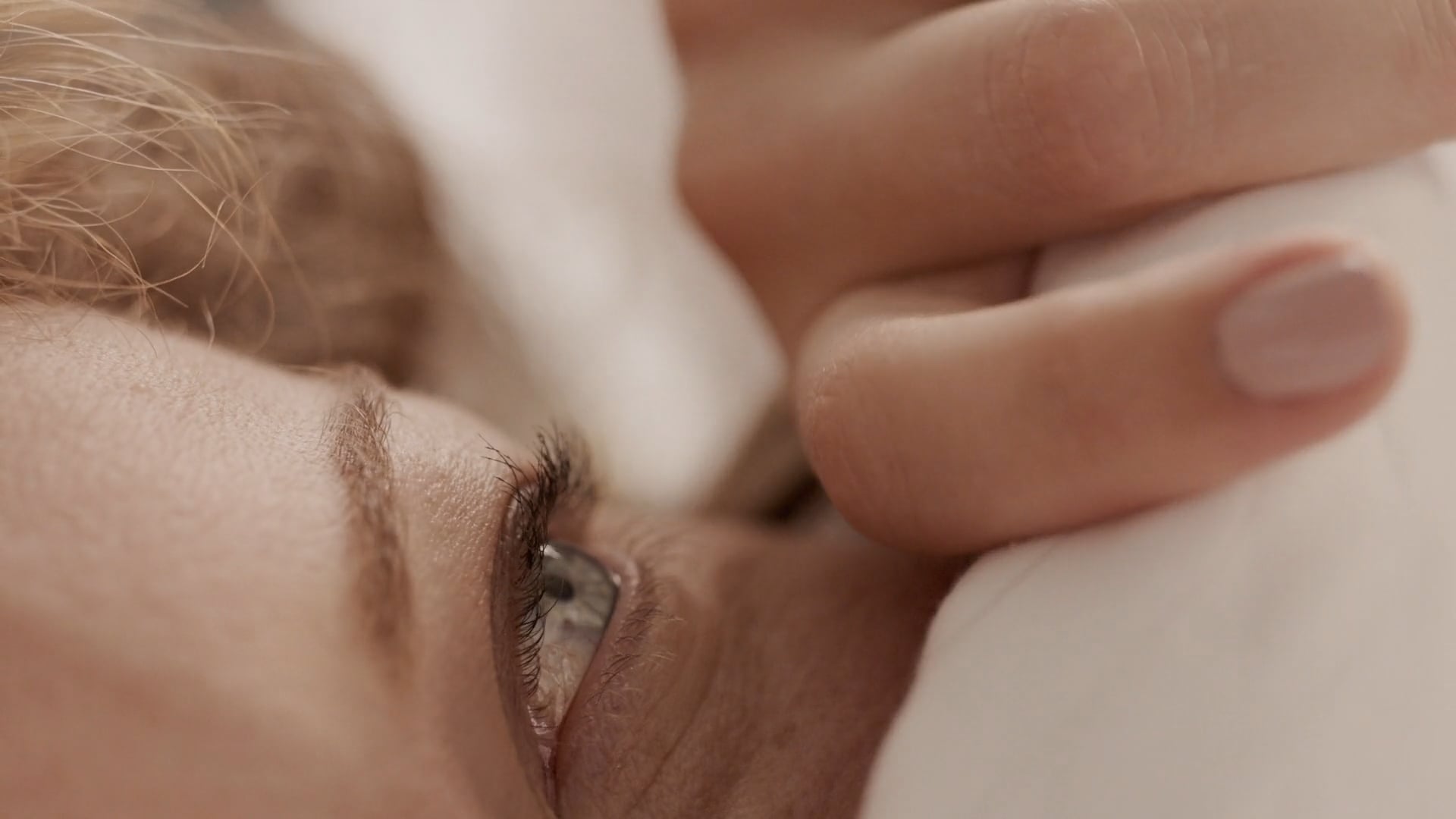 Lenor - Clean Feels Good (Bed)