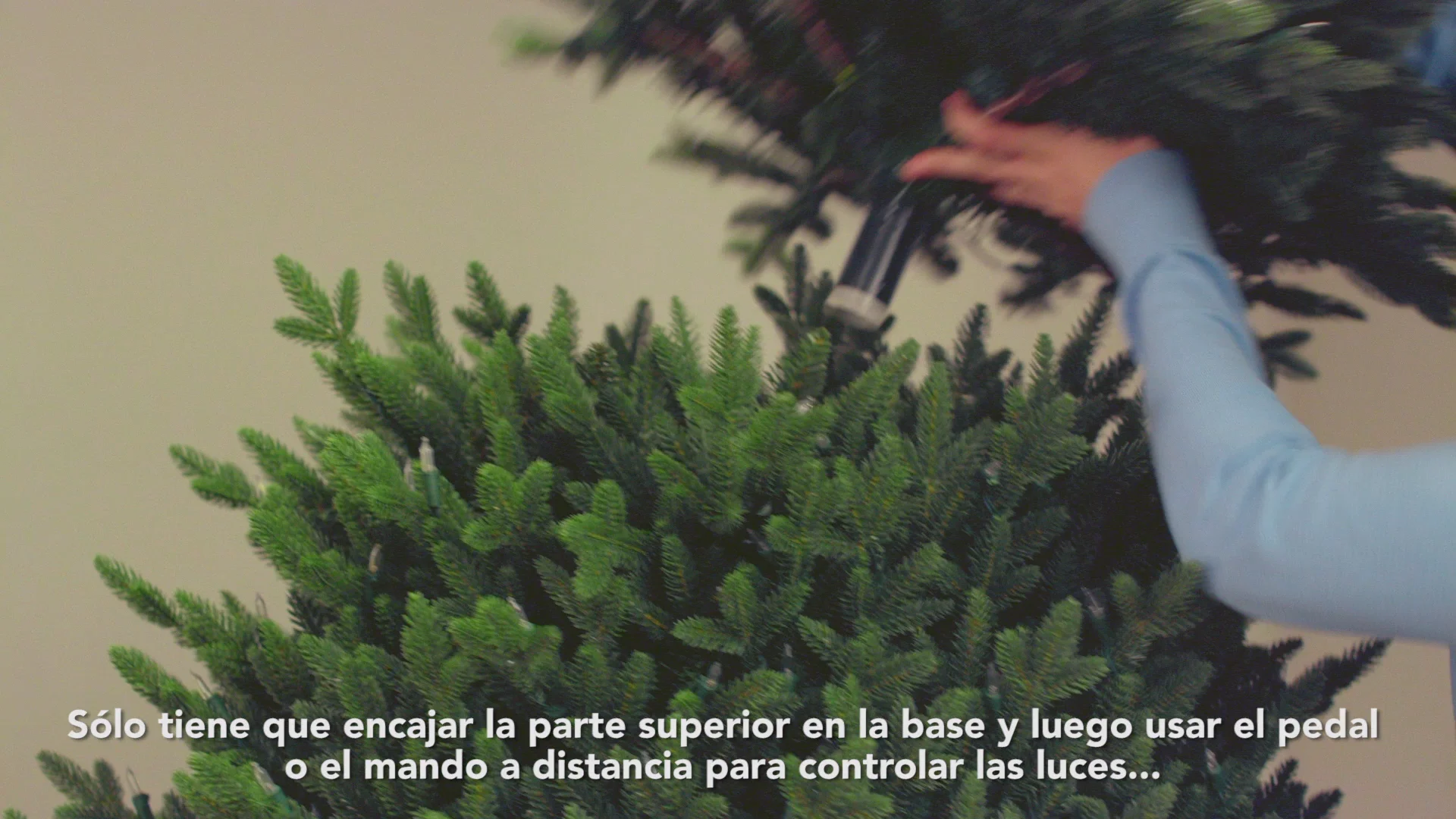 Home Heritage Grow and Stow Christmas Tree on Vimeo