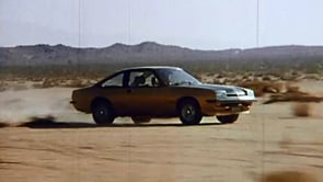 Manta B - Desert race with cheetah 1976