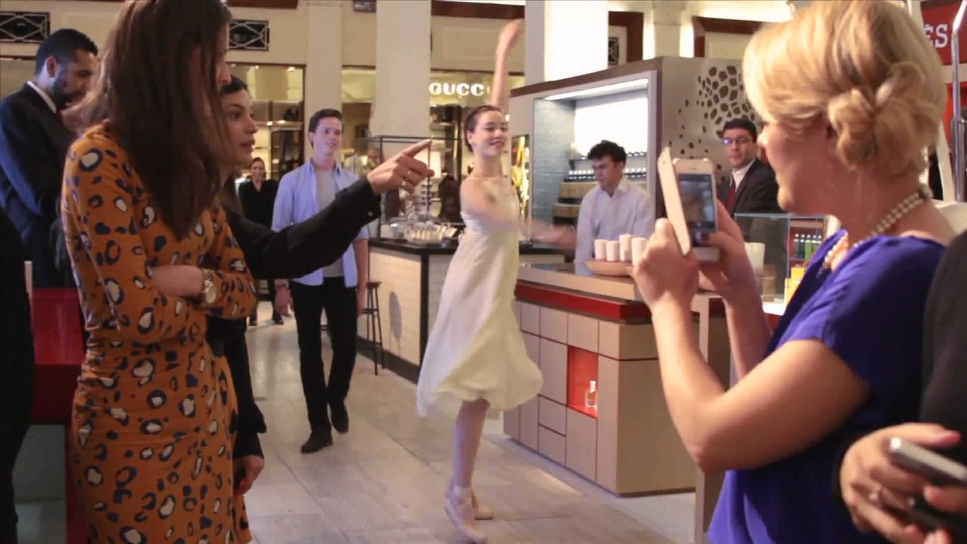 Penhaligons Saks Fifth Avenue Social Media Stunt