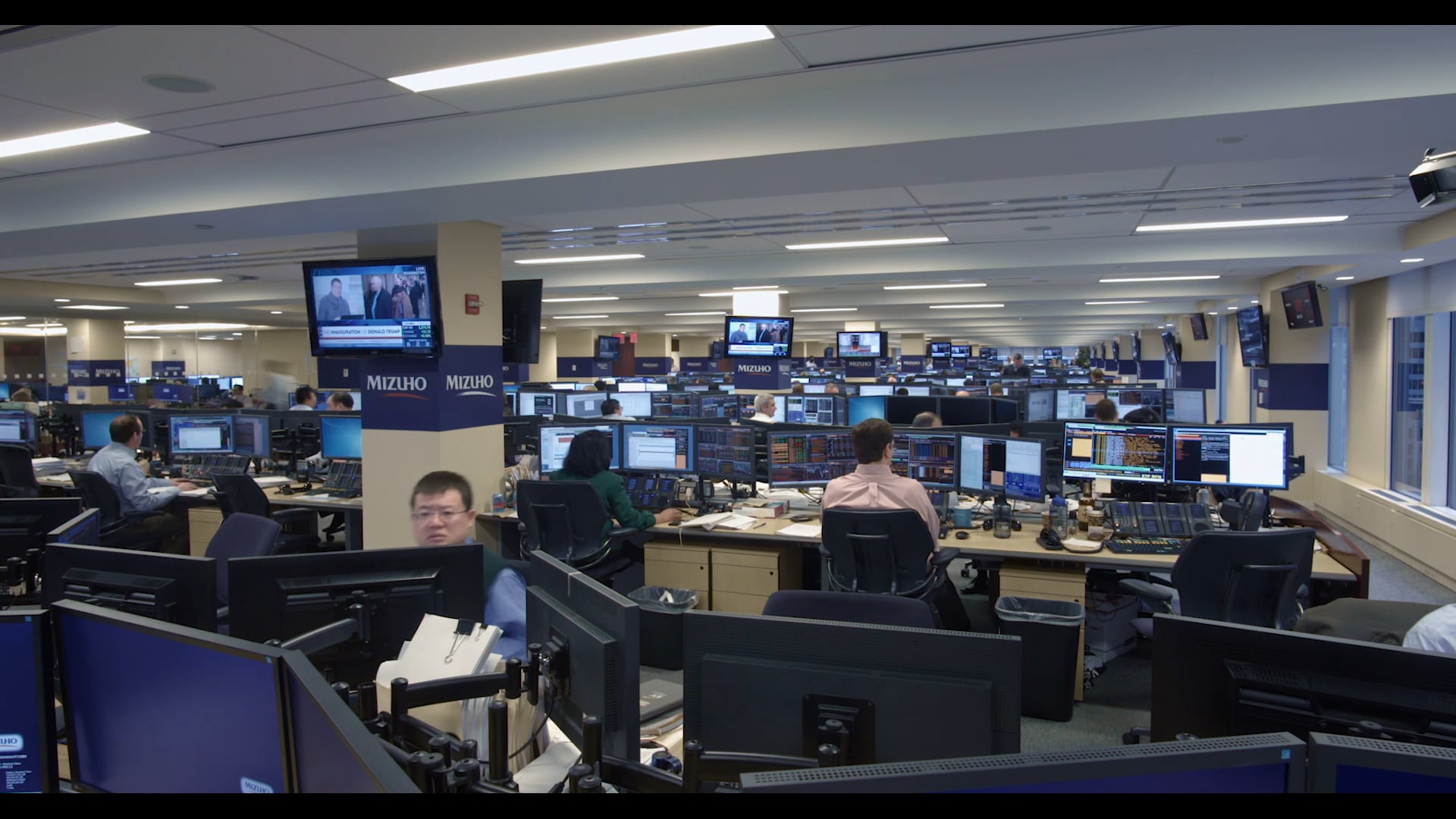 Mizuho: Differentiating Wall Street