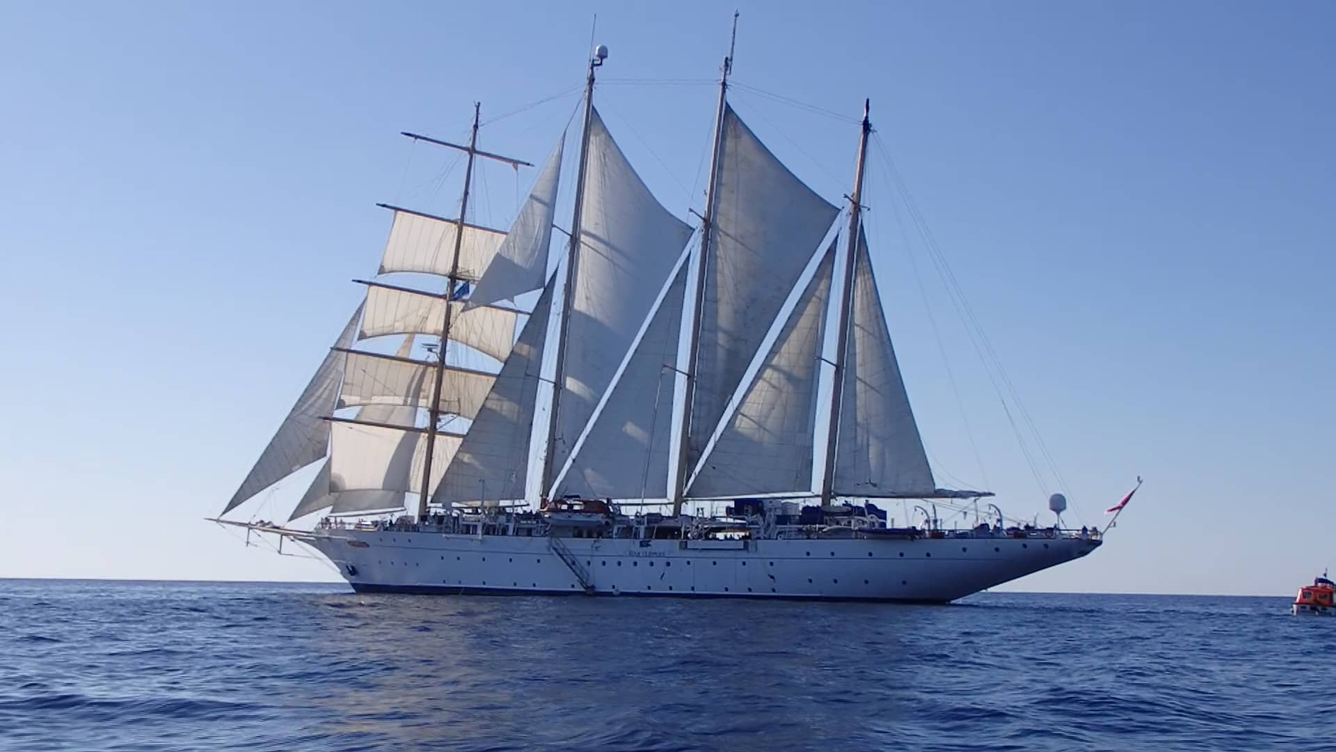 Star Clippers Star Flyer at full sail on Vimeo