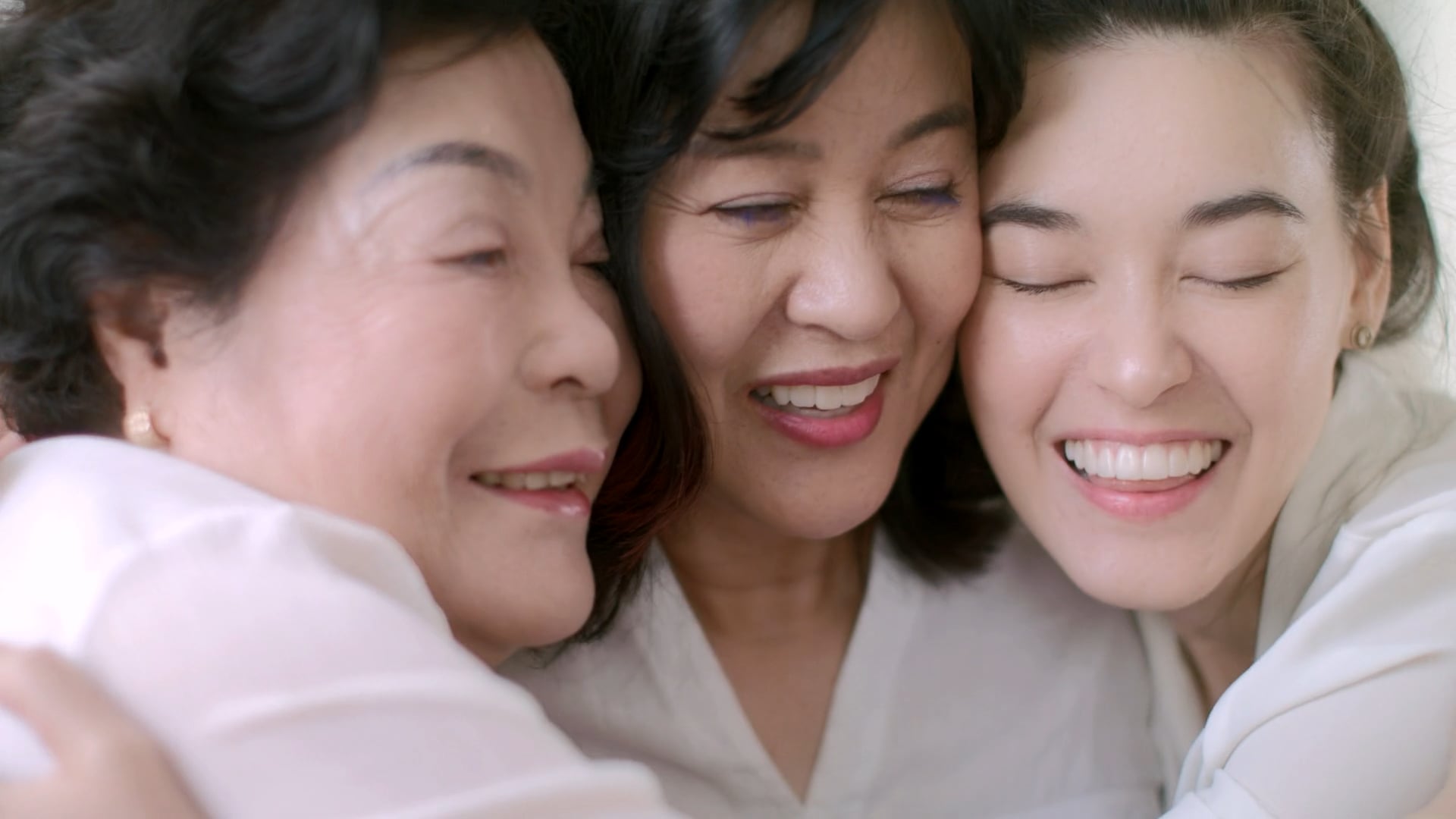 Smoothy Beauty "Three Generations"