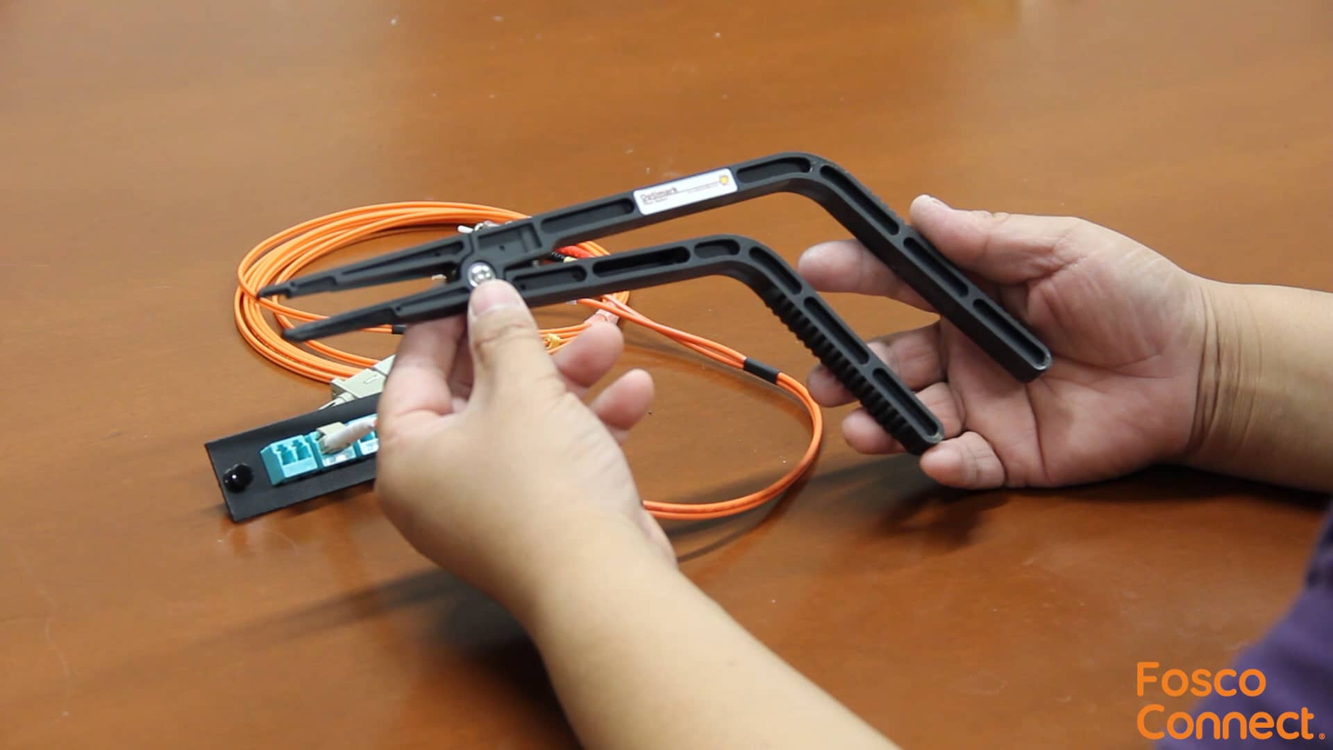 How to install and remove SC/LC/MU/MTRJ connectors from a densely