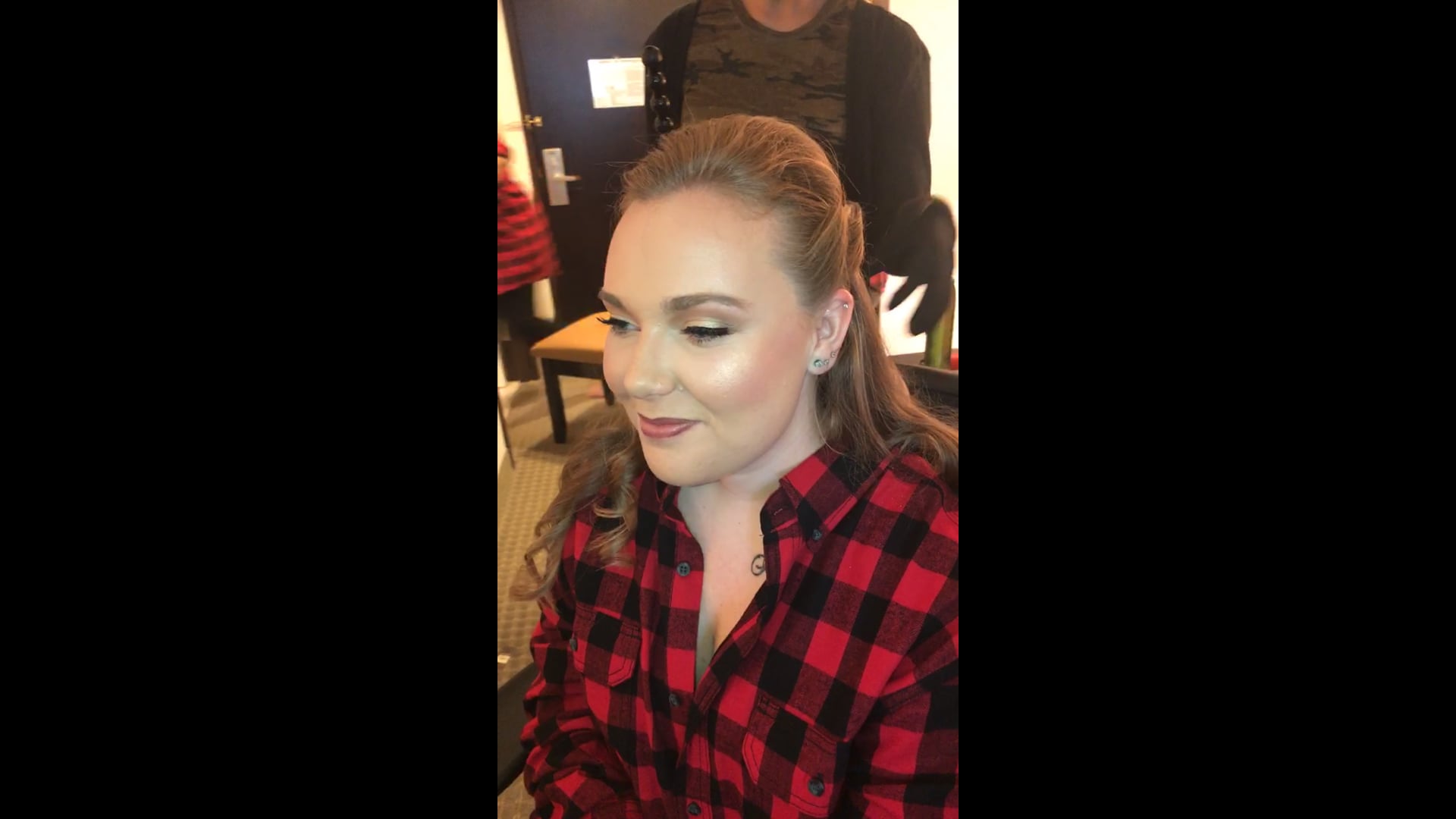Promotional video thumbnail 4 for KReeseMakeup