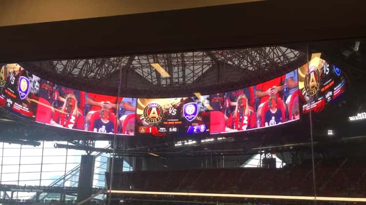 Mercedes-Benz Superdome Video Boards