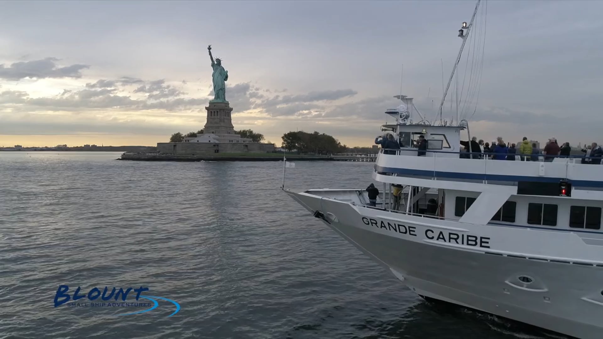 Blount Small Ship Adventures - Locks & Legends Cruise