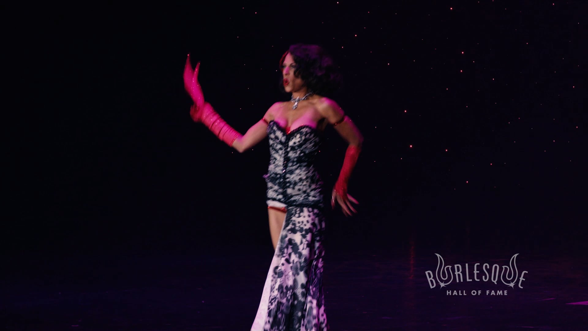 Promotional video thumbnail 2 for RedBone Burlesque & Dance Entertainment