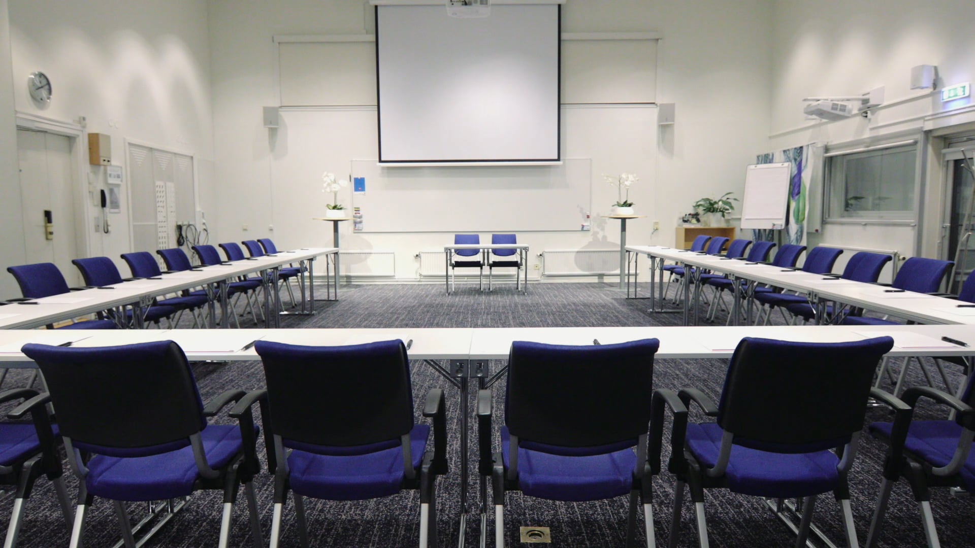 Conference Room Large on Vimeo