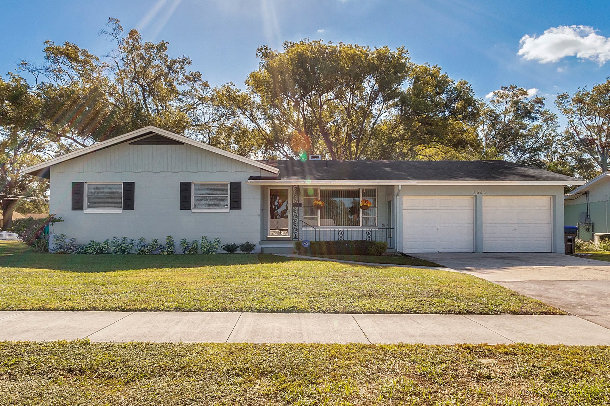 2000 Mosher Dr, Orlando, FL 32810 (MLS Tour) on Vimeo