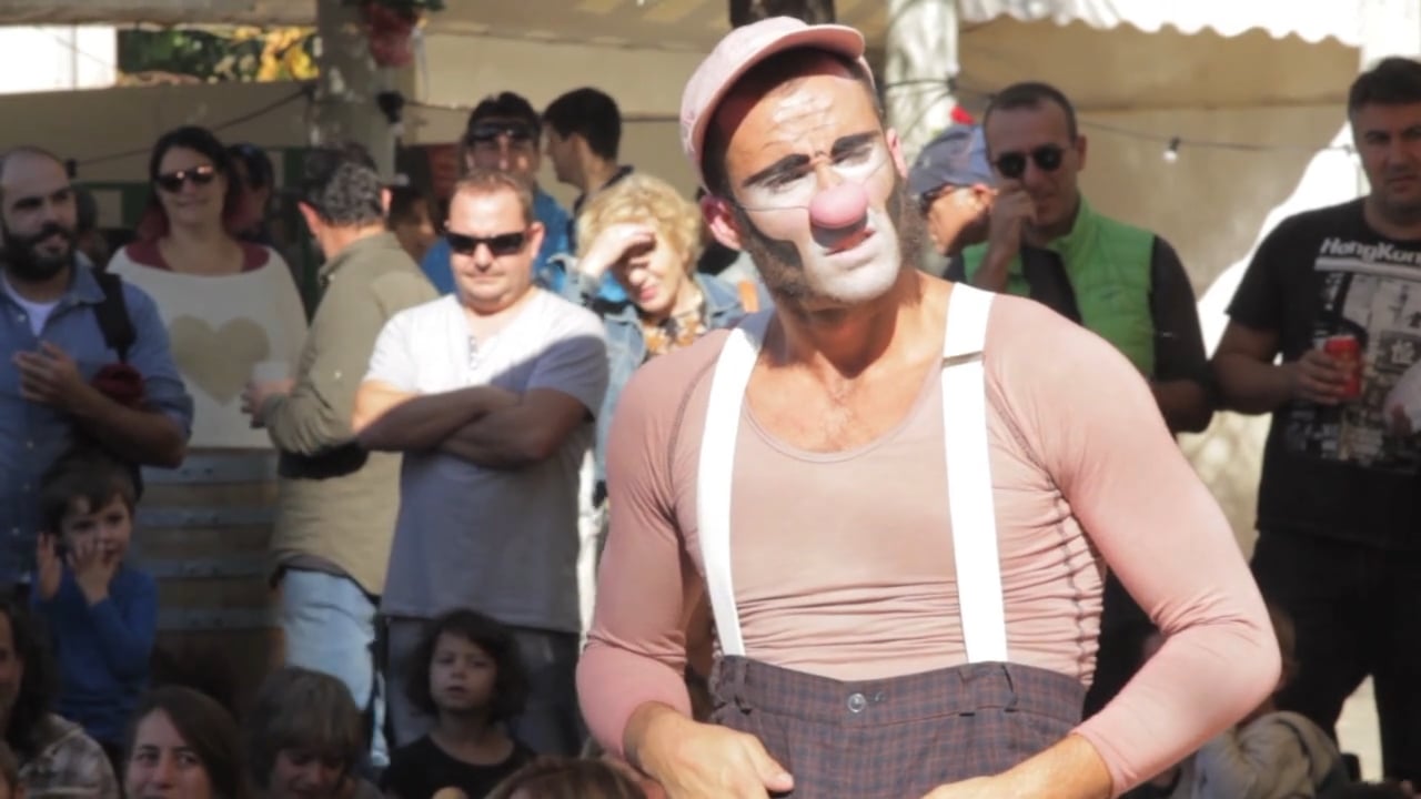 Teaser  2017-18 "TOT SOL... I NÚVOL" de Cia LePUANT Clown - Carrer/Calle