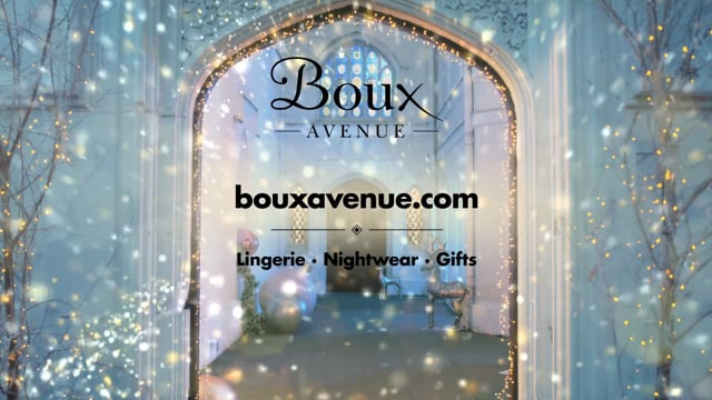 BOUX AVENUE CHRISTMAS III