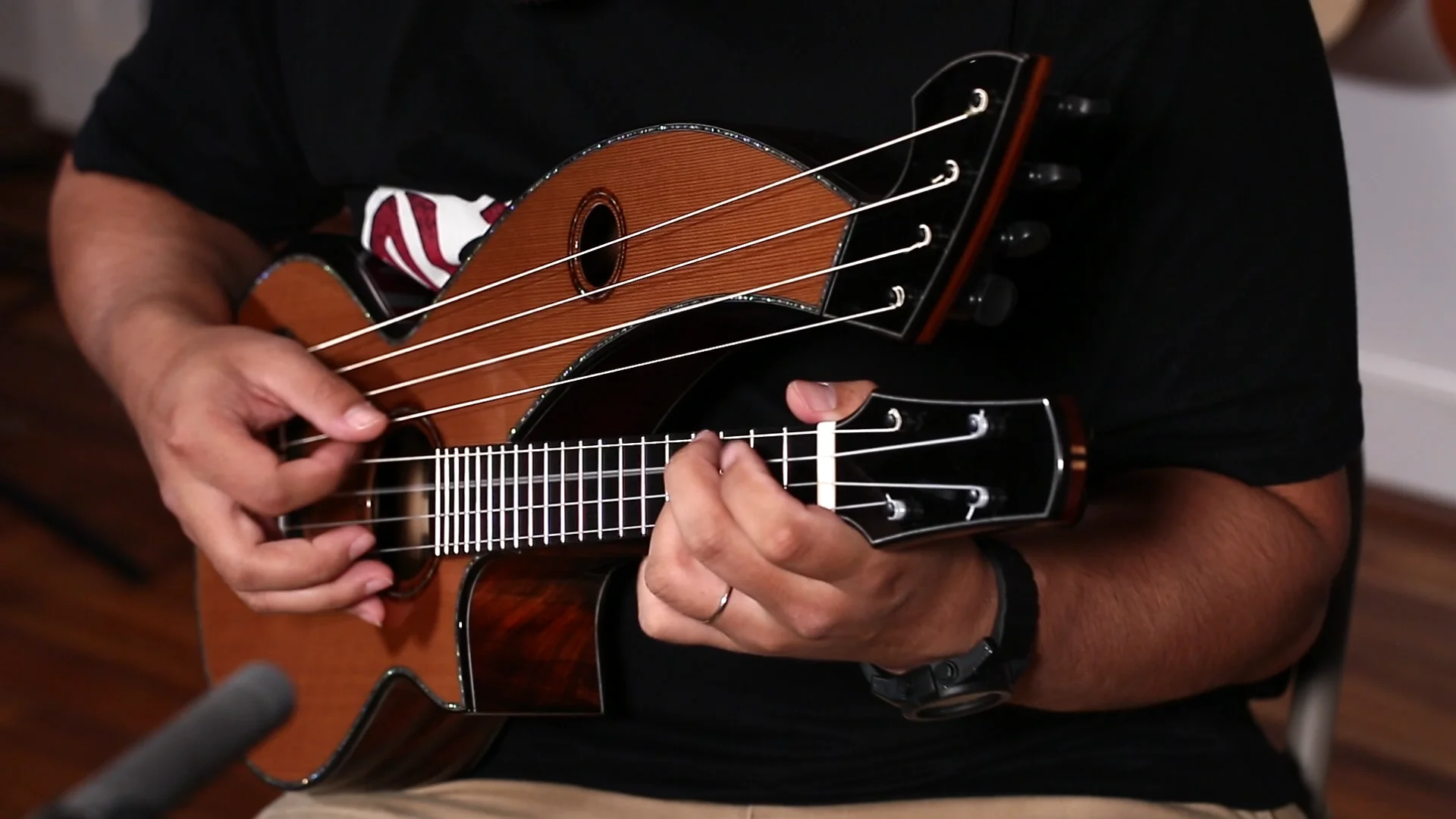 Duane Noble Cedar Rosewood Tenor Harp Ukulele