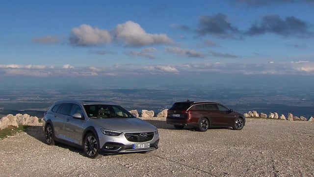 Insignia Country Tourer - Footage 11-2017