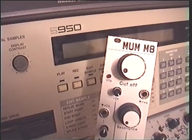 ALM018 - 'MUM M8'