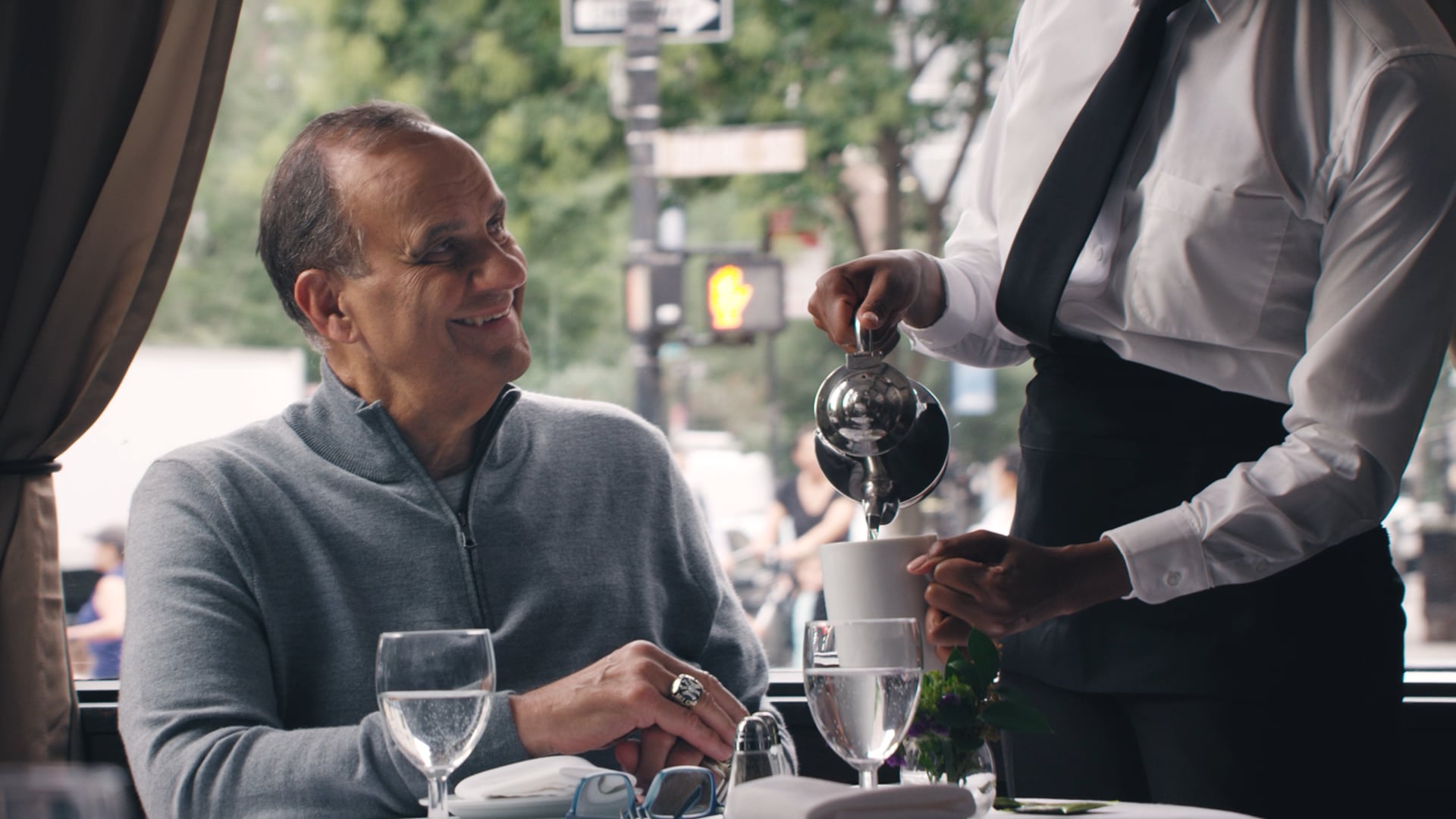 Joe Torre Drinks Bigelow Tea