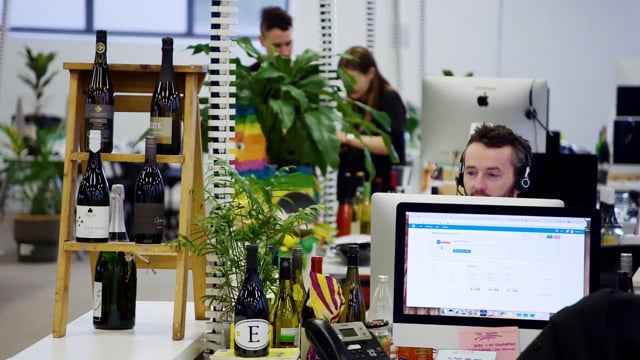 When Vinomofo needed to make better informed decisions, Domo put live data in everyone’s hands