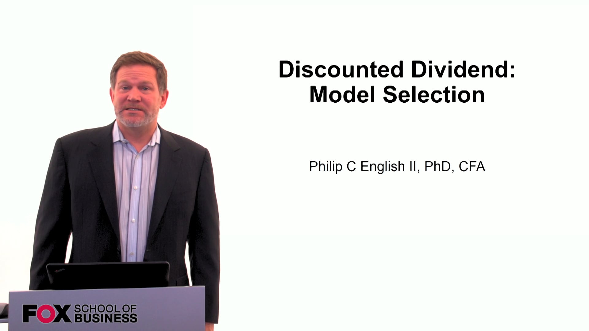 Discounted Dividend: Model Selection