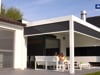 Outdoor living space Camargue by Renson with integrated fireplace