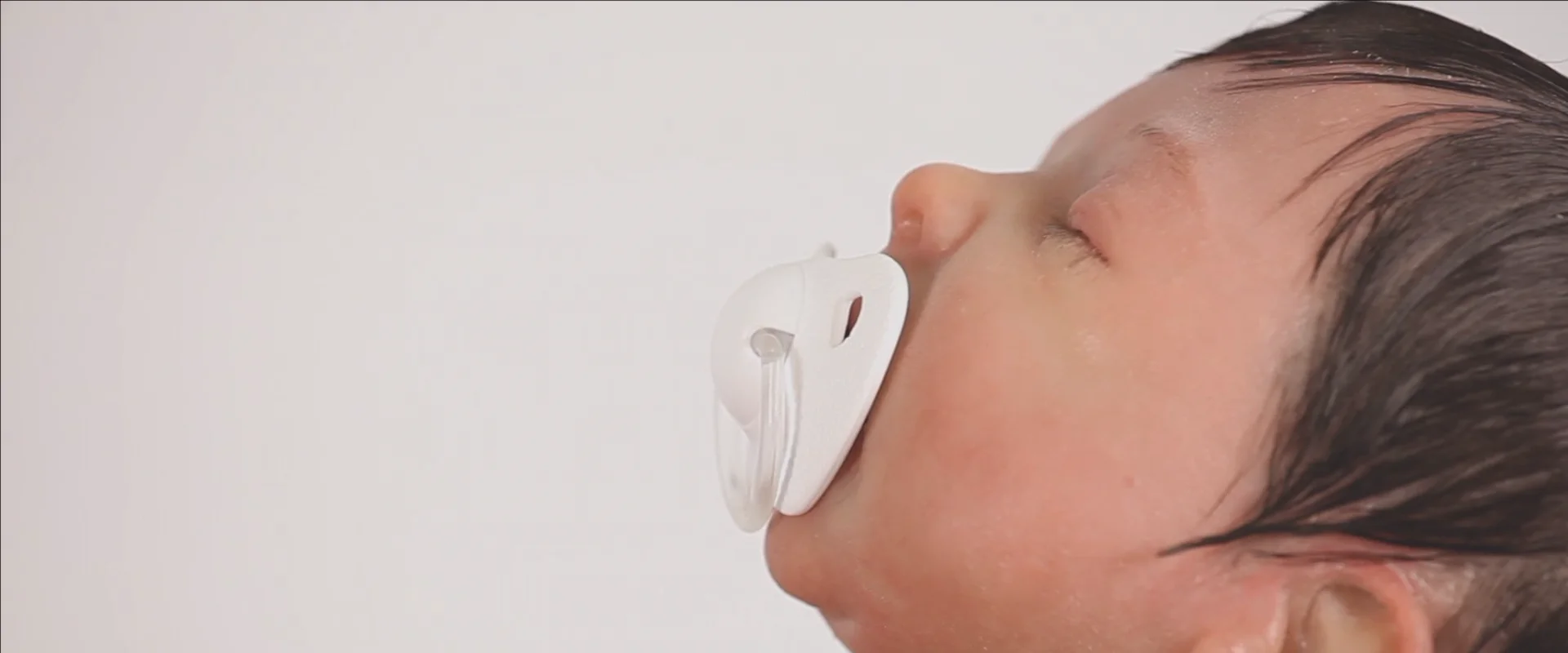 Video capsula Animatronic de BABYCLON