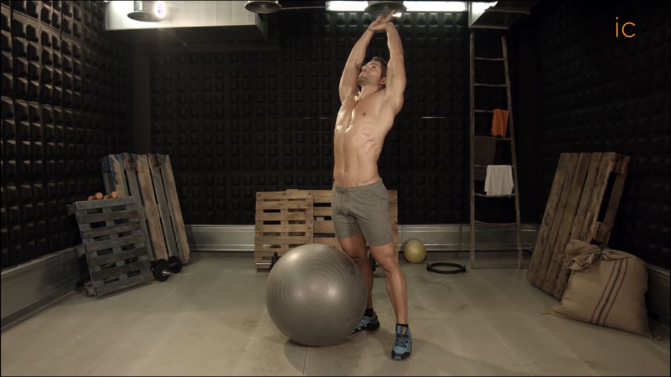 Plancha Frontal con fitball