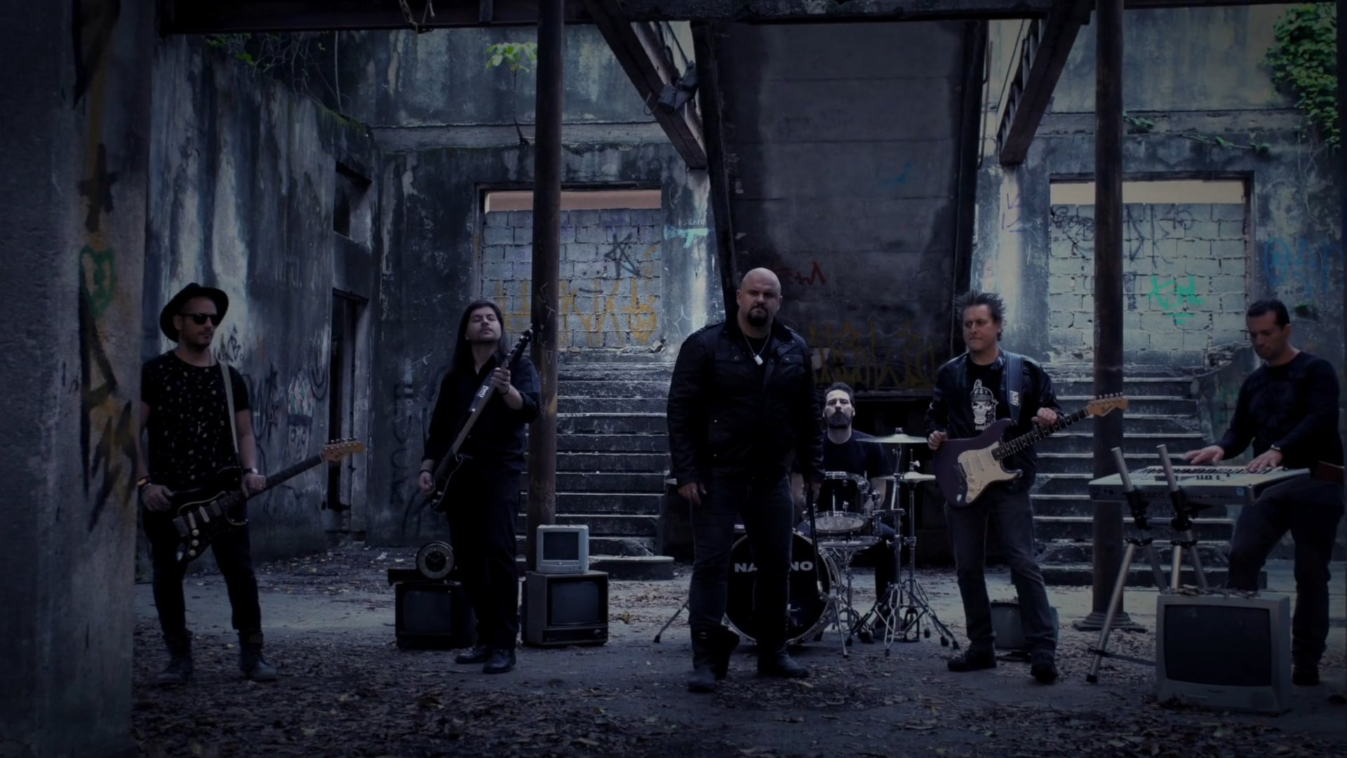 PAD - ESTRANHO MUNDO NOVO - VIDEO CLIPE (FINAL HD)