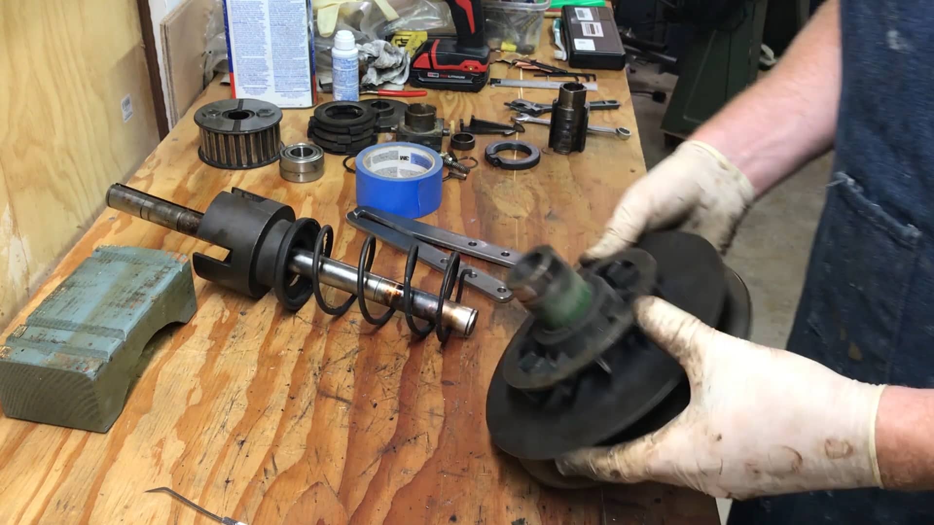 Clausing 5914 Countershaft Clutch & Brake disassembly on Vimeo