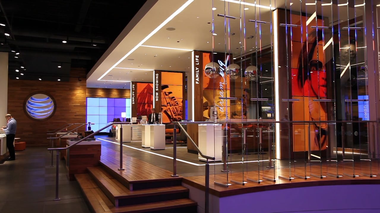 AT&T Michigan Avenue Flagship Store -Nighttime Content- on Vimeo