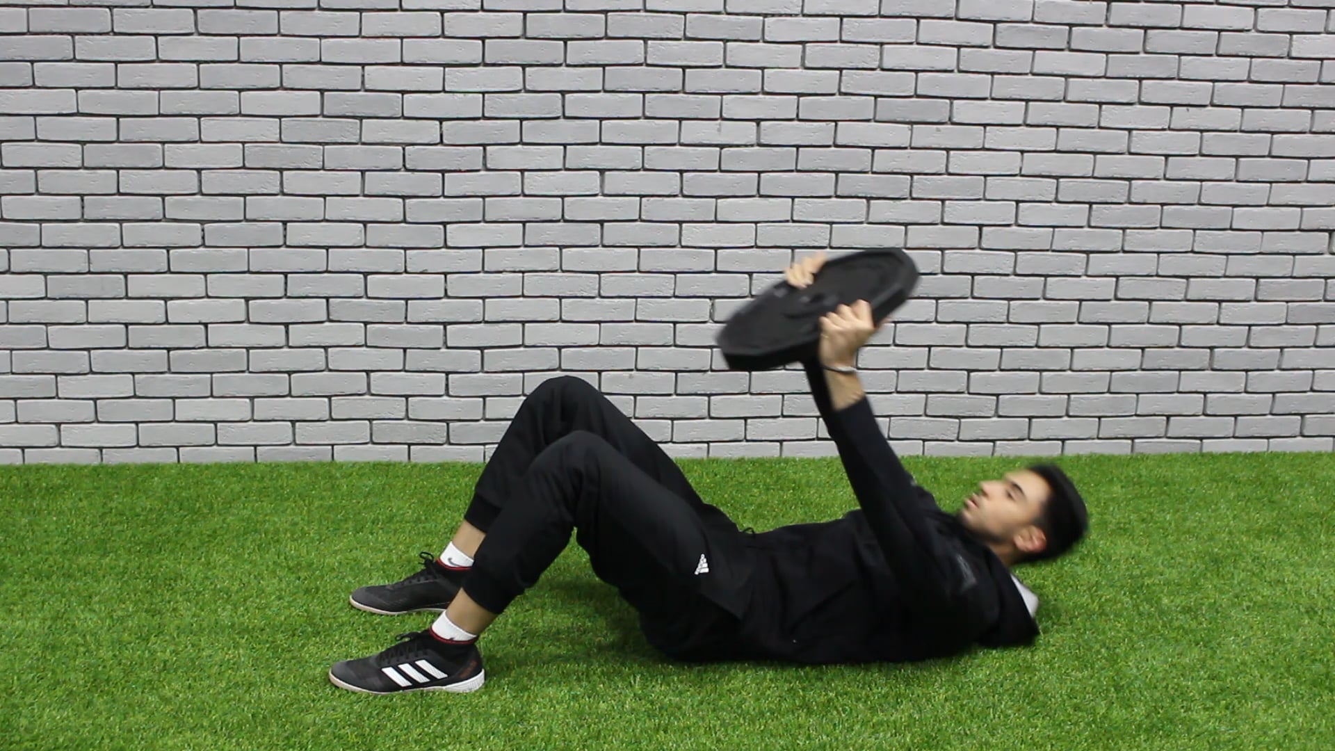 Weighted Situps on Vimeo