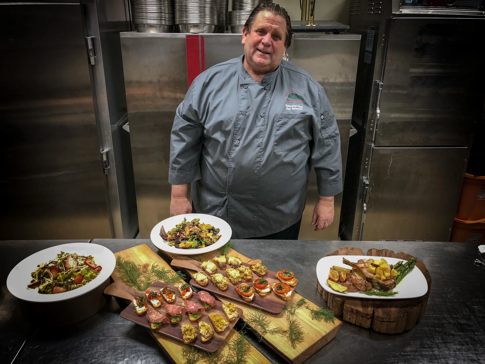 Dinners at Maderas Golf Course on Vimeo