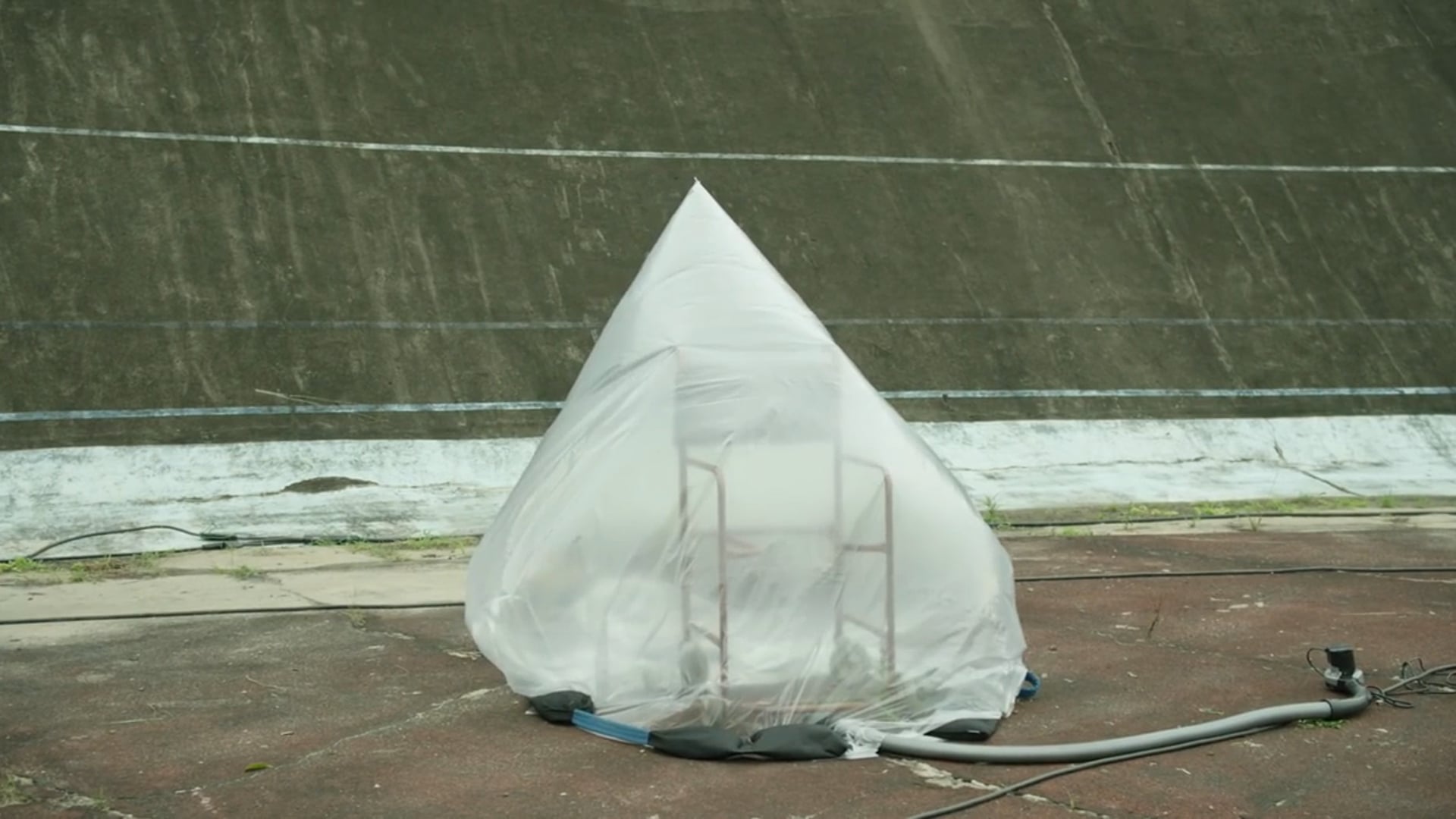 SERGE EREGE - RHYTHM OF THE DAY