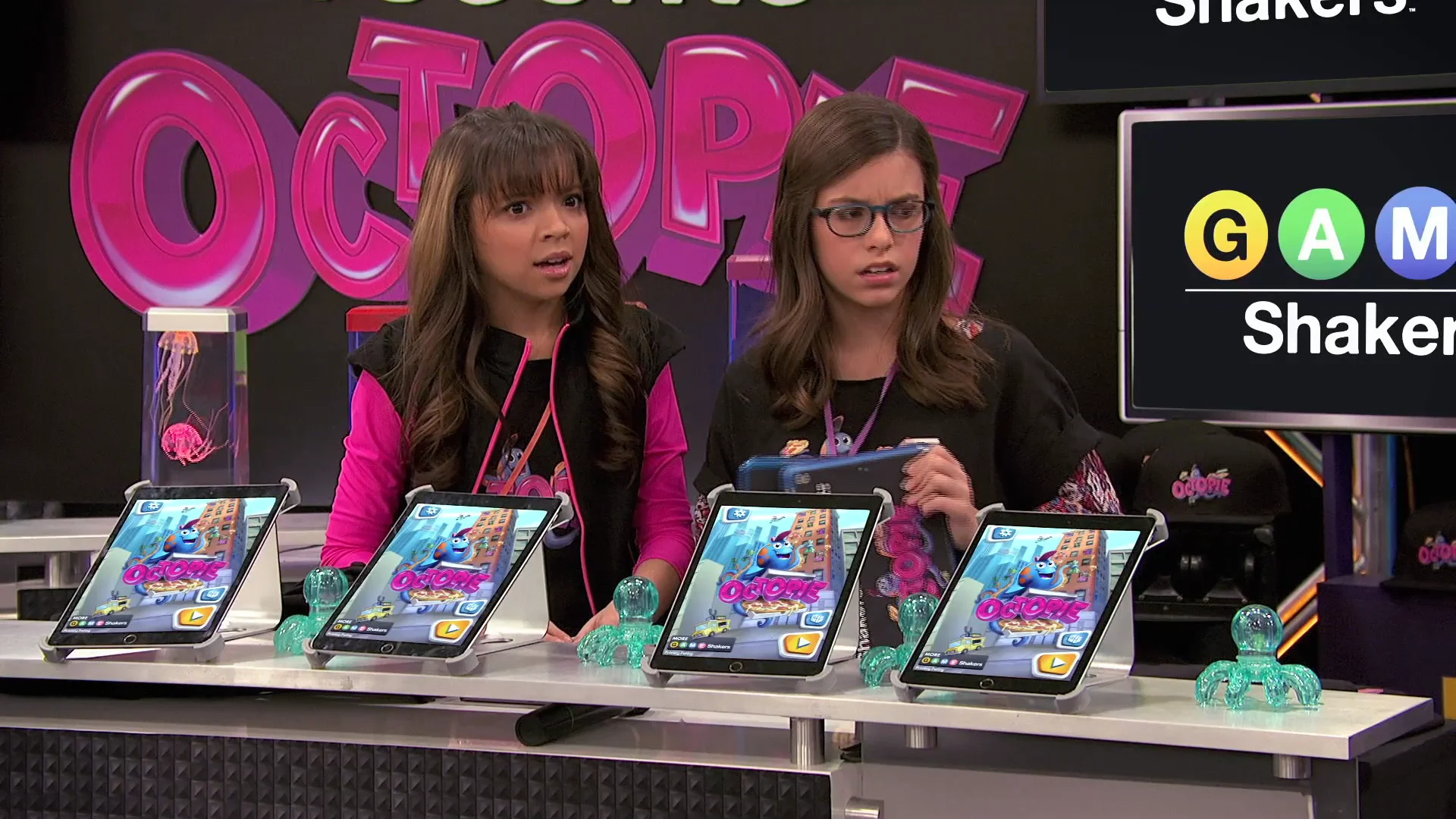 Game Shakers: The New Level - (Video Clip)